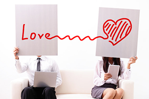 Exactly how to Interact with Women on the OKamour Site?